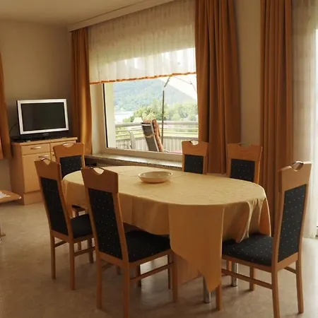 Apartament Haus Silvia Top3 Pörtschach am Wörthersee